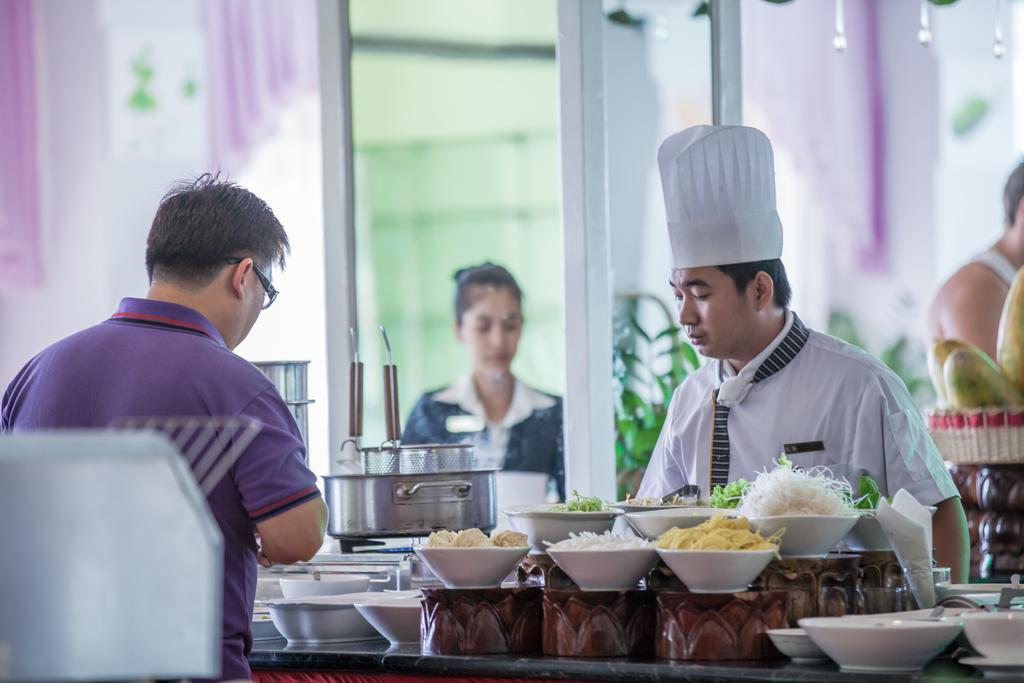 Green Palace Hotel Phnom Penh Luaran gambar